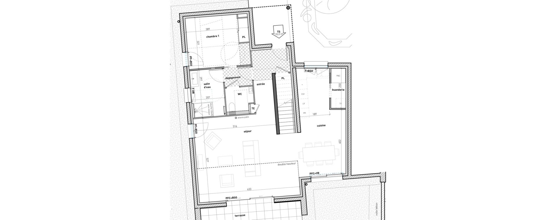 Maison T5 de 135,00 m2 &agrave; Bossey Centre