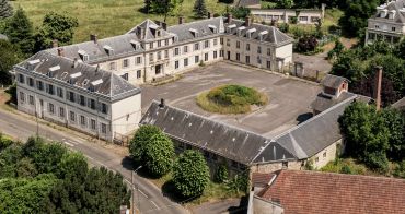Longueil-Annel programme immobilier à rénover « Château D'Annel » en Monument Historique 