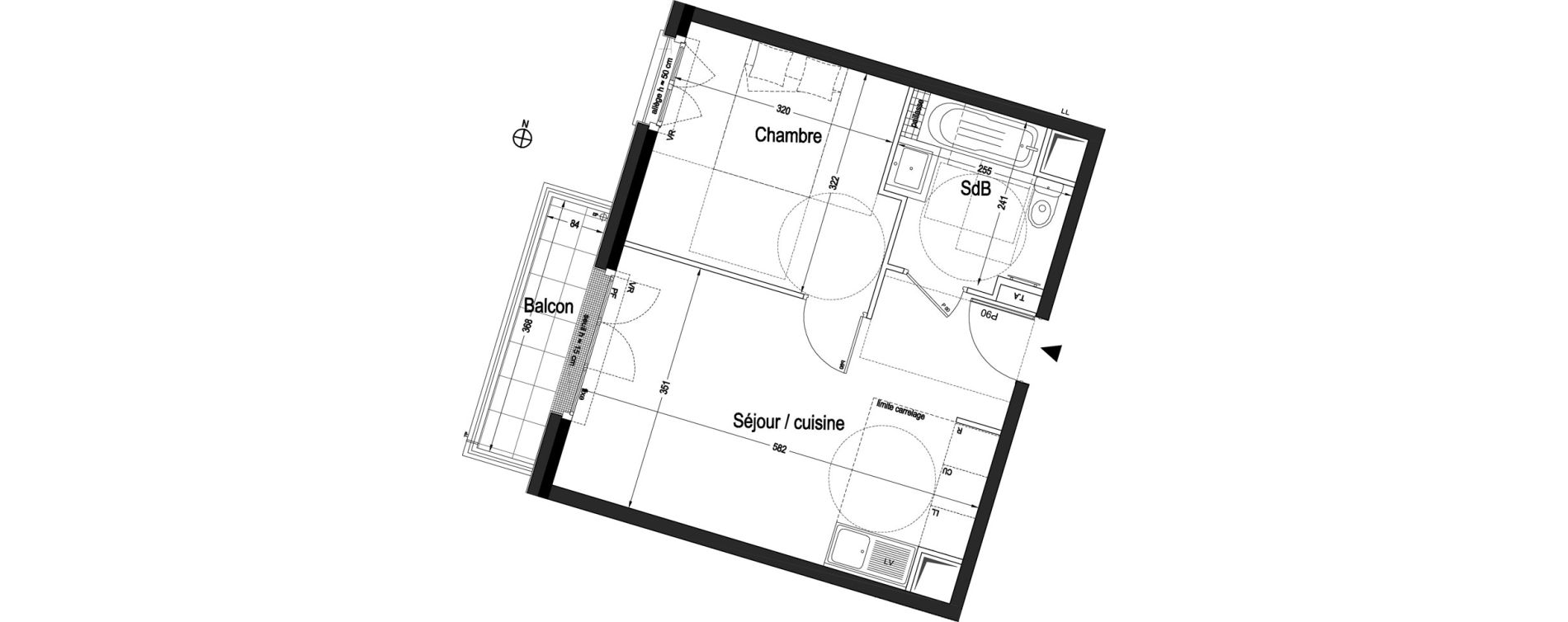 Appartement T2 de 37,84 m2 &agrave; L'Ha&yuml;-Les-Roses Centre