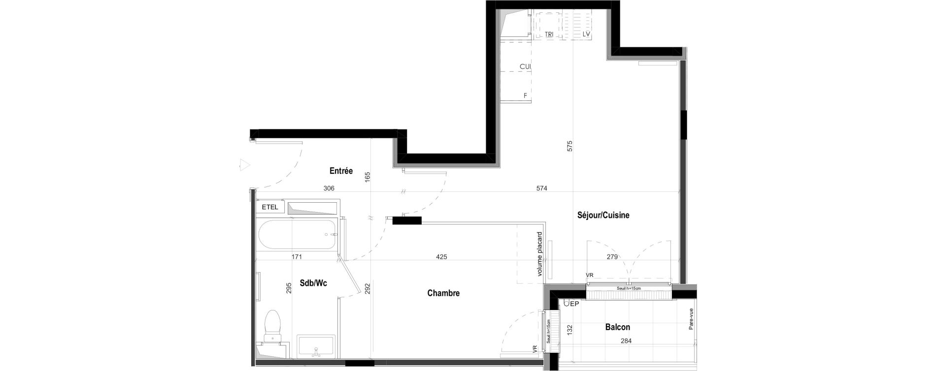 Appartement T2 de 41,54 m2 &agrave; Goussainville Demoiselles - grand pr&eacute; - gare