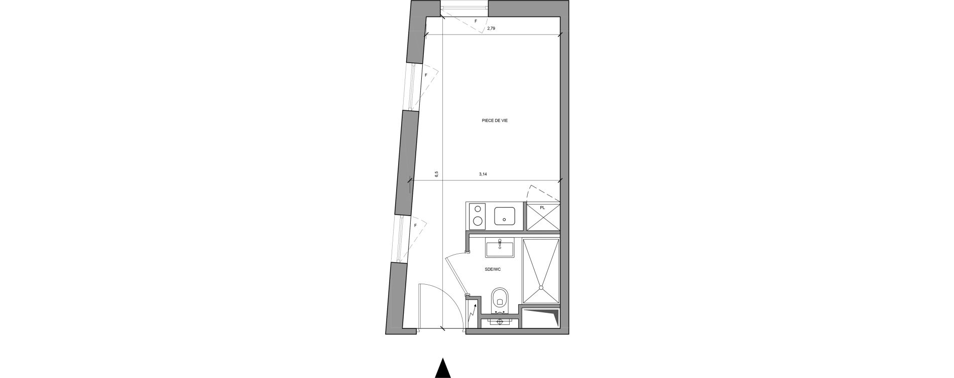 Studio meubl&eacute; de 18,60 m2 &agrave; Roissy-En-France Centre