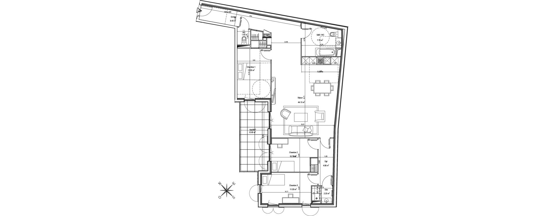 Appartement T4 de 102,70 m2 &agrave; N&icirc;mes Administrations