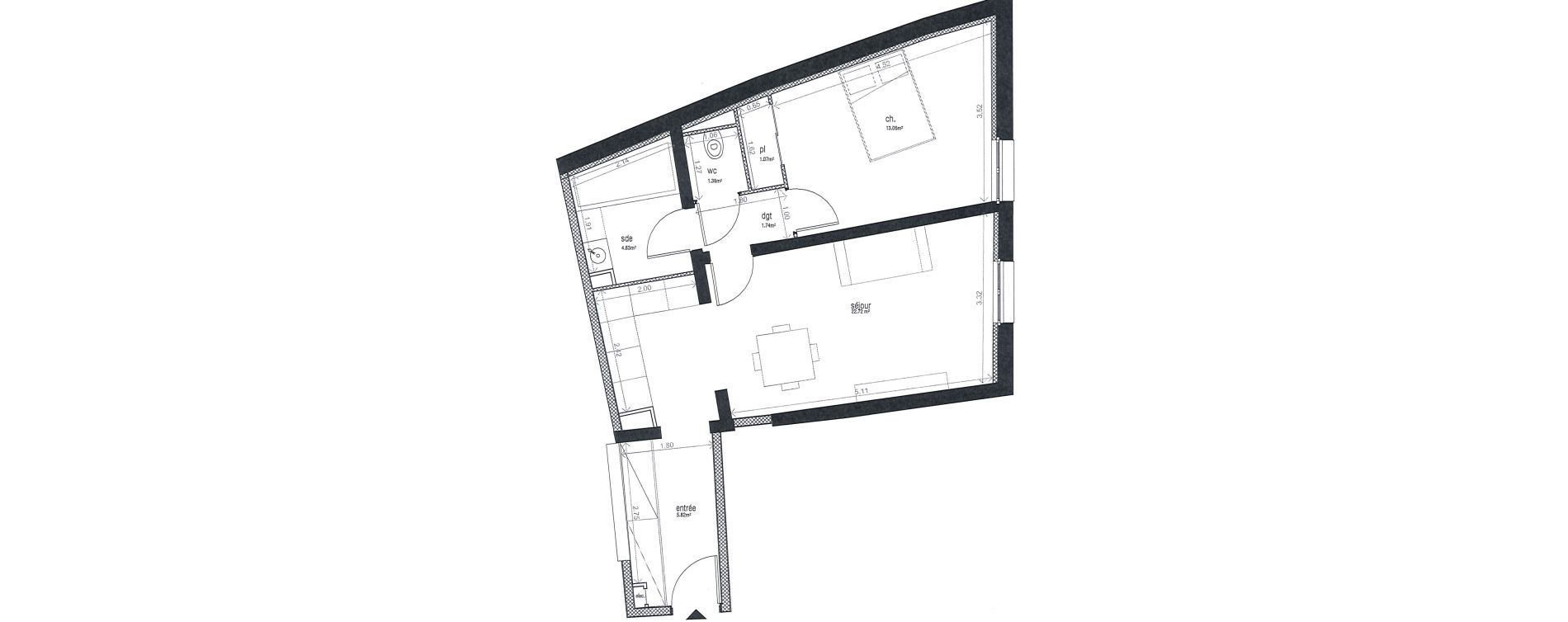 Appartement T2 de 50,60 m2 &agrave; Uz&egrave;s Centre