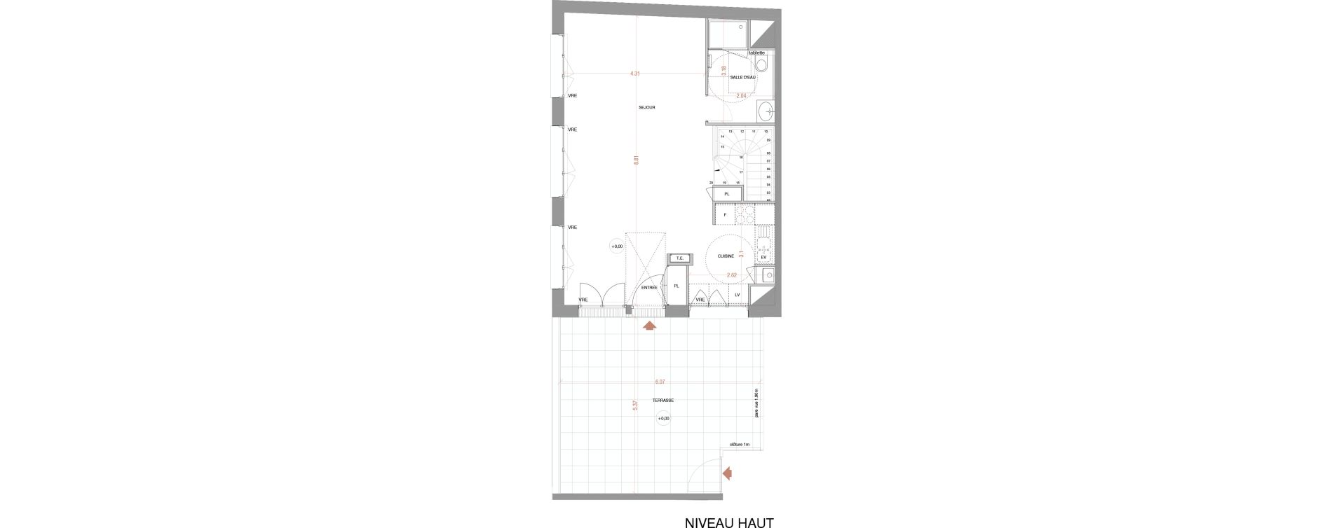 Souplex T4 de 100,84 m2 &agrave; Nantes R&eacute;publique