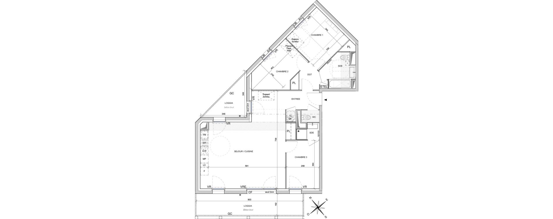Appartement T4 de 85,90 m2 &agrave; Rez&eacute; Ragon