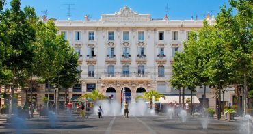 Antibes programme immobilier neuf « Le Grand Hôtel » 